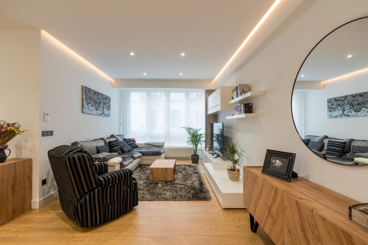 Tiboli Apartment By People Rentals บิลเบา ภายนอก รูปภาพ
